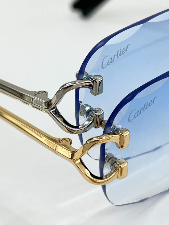 Picture of Cartier Sunglasses _SKUfw80274908fw